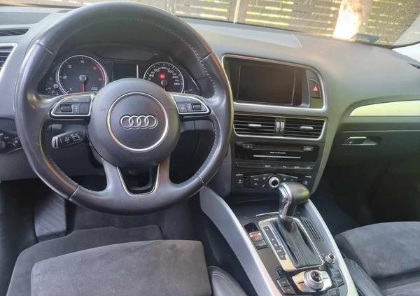 Audi Q5 cena 109800 przebieg: 104000, rok produkcji 2016 z Warszawa małe 232